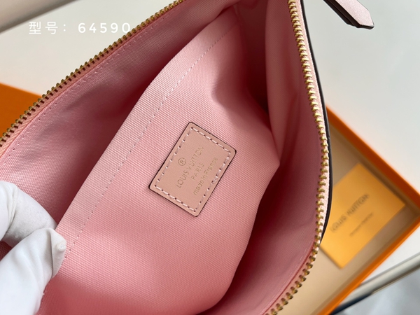 LVコピーウォレット着用イメージ